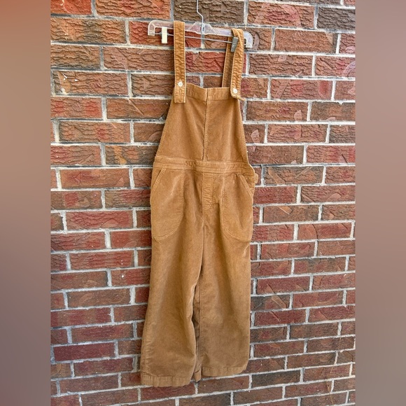 Patagonia Women's Stand Up Cropped Corduroy Overalls Size 8 - Picture 3 of 7
